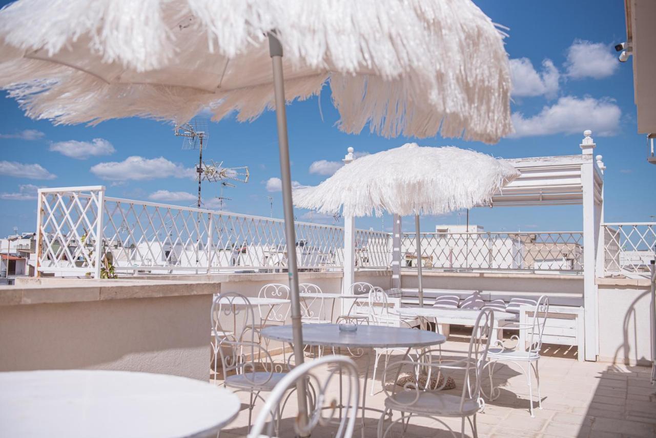 Le Bateau Bleu - Adults Only 12 Plus ポルト・チェザーレオ エクステリア 写真